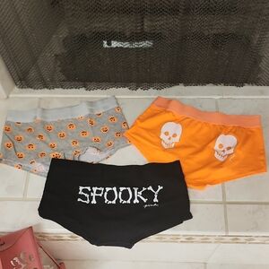 🎃 VICTORIA'S SECRET Halloween Shortie Panties 🎃
